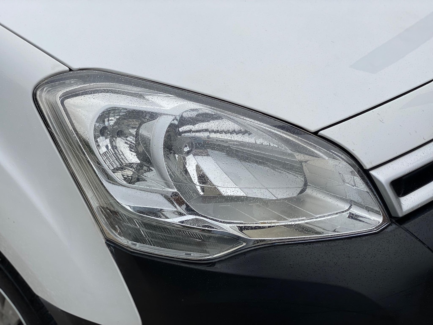 Used Citroen Berlingo 2018 for sale - 76158899: Photo 40