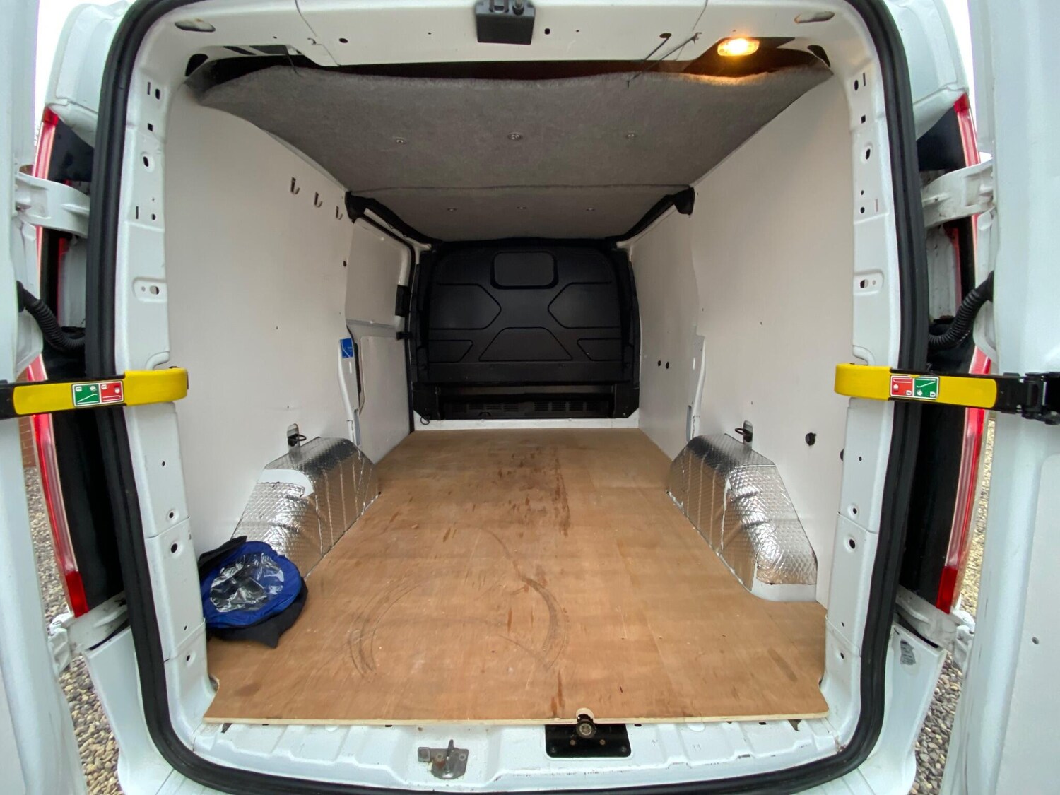 Used Ford Transit Custom 2016 for sale - 76592915: Photo 46