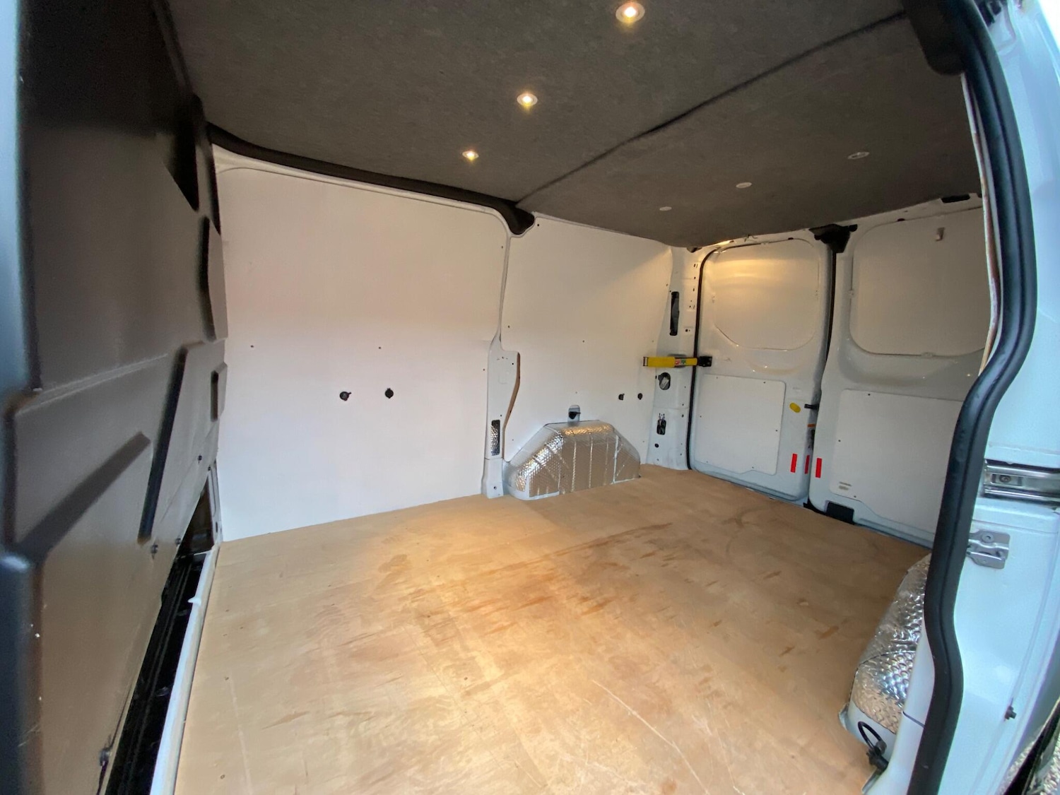 Used Ford Transit Custom 2016 for sale - 76592915: Photo 9