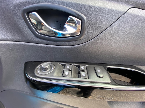 Used Renault Captur 2016 for sale - 73027915: Photo 30
