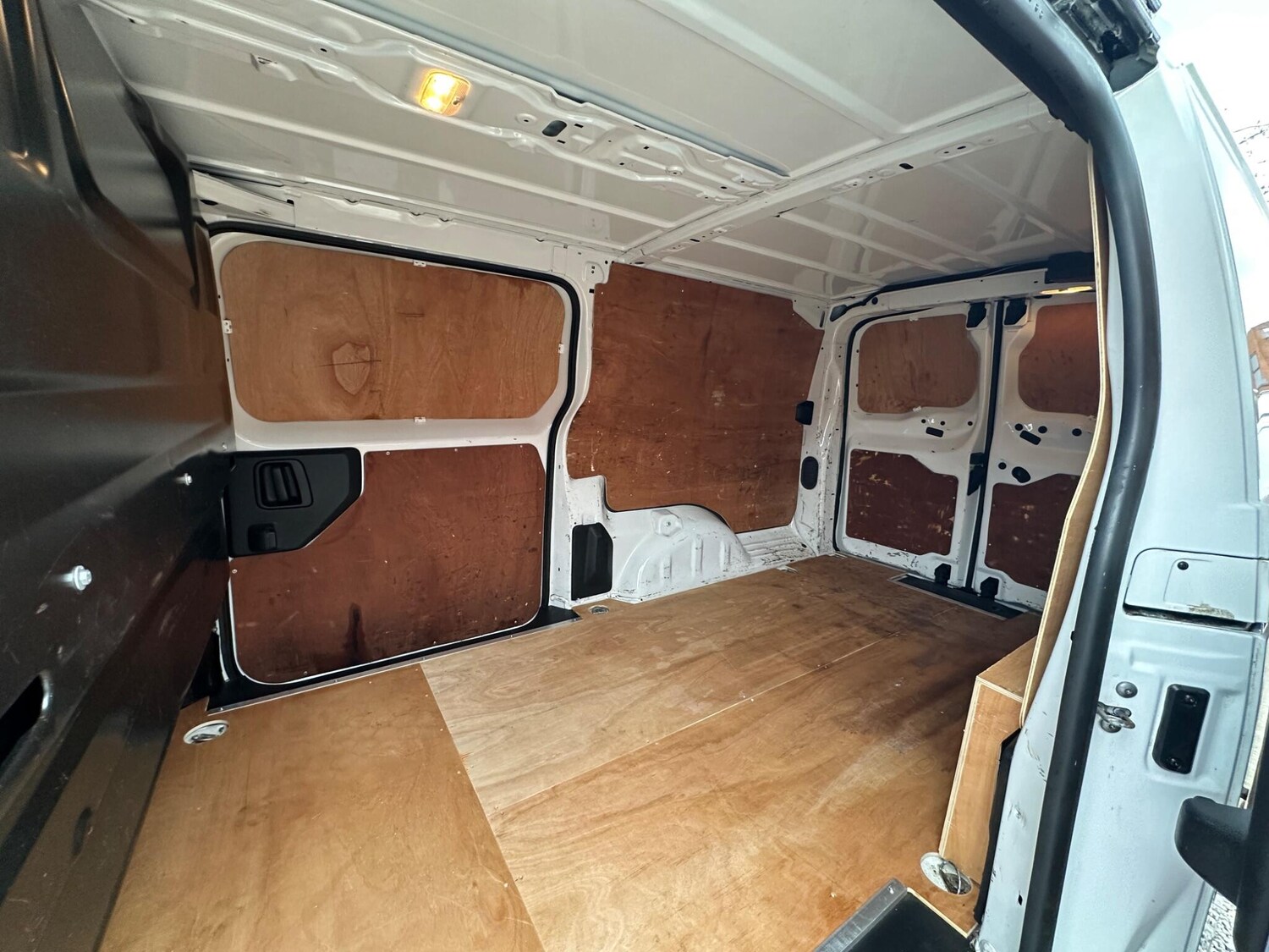 Used Vauxhall Vivaro 2020 for sale - 78101271: Photo 44