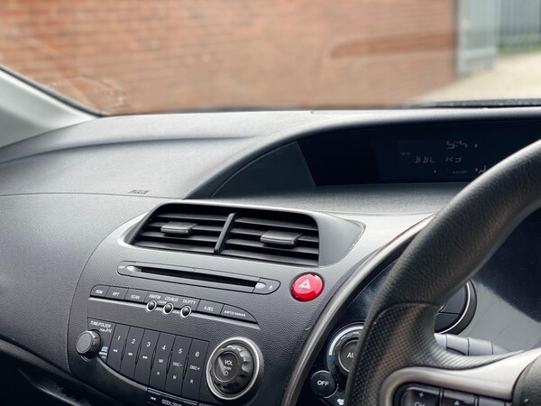 Used Honda Civic 2007 for sale - 74485977: Photo 23