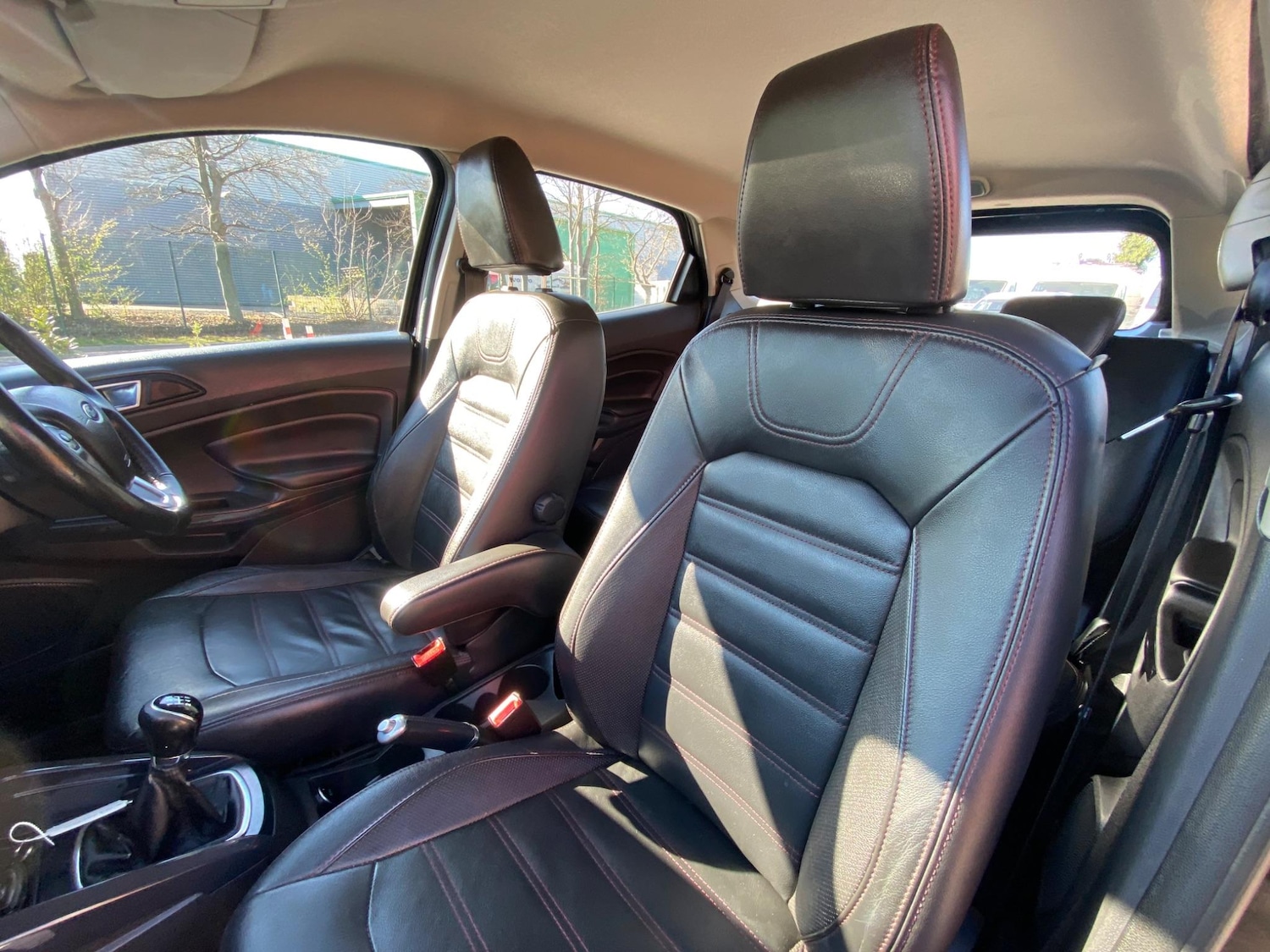 Used Ford Ecosport 2014 for sale - 76887474: Photo 48