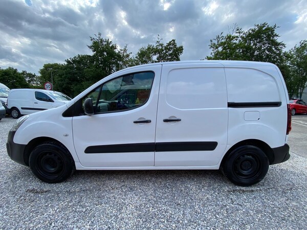 Used Peugeot Partner 2017 for sale - 74965679: Photo 11