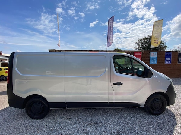 Used Vauxhall Vivaro 2018 for sale - 75431415: Photo 18