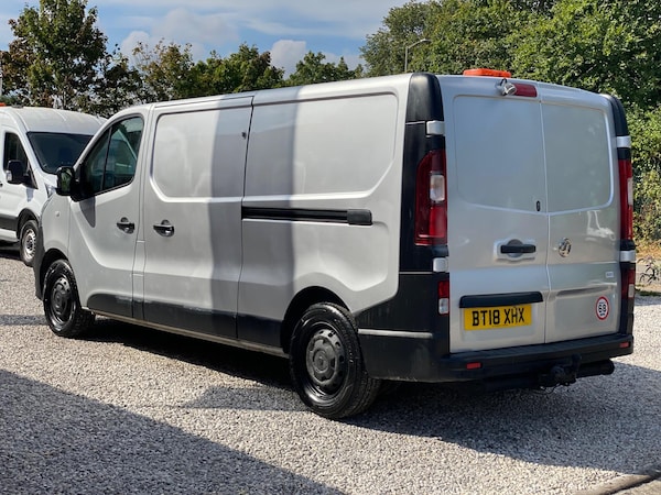 Used Vauxhall Vivaro 2018 for sale - 75431415: Photo 4