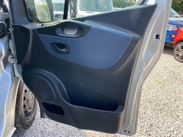 Used Vauxhall Vivaro 2018 for sale - 75431415: Photo 50