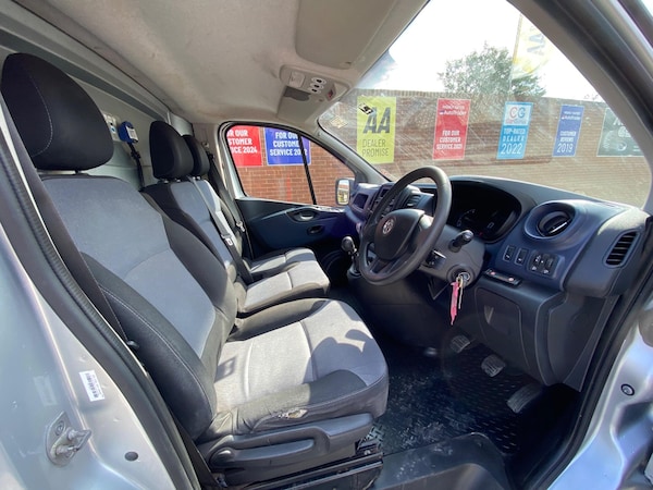 Used Vauxhall Vivaro 2018 for sale - 75431415: Photo 7