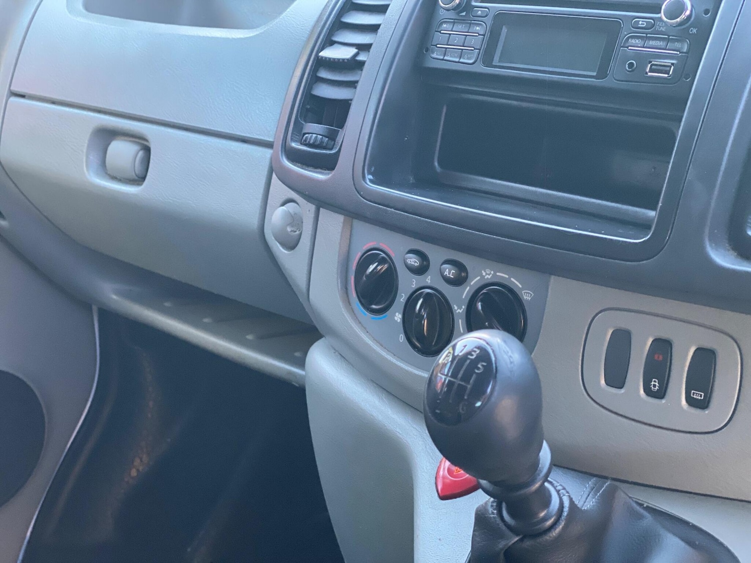 Used Vauxhall Vivaro 2014 for sale - 77455438: Photo 30