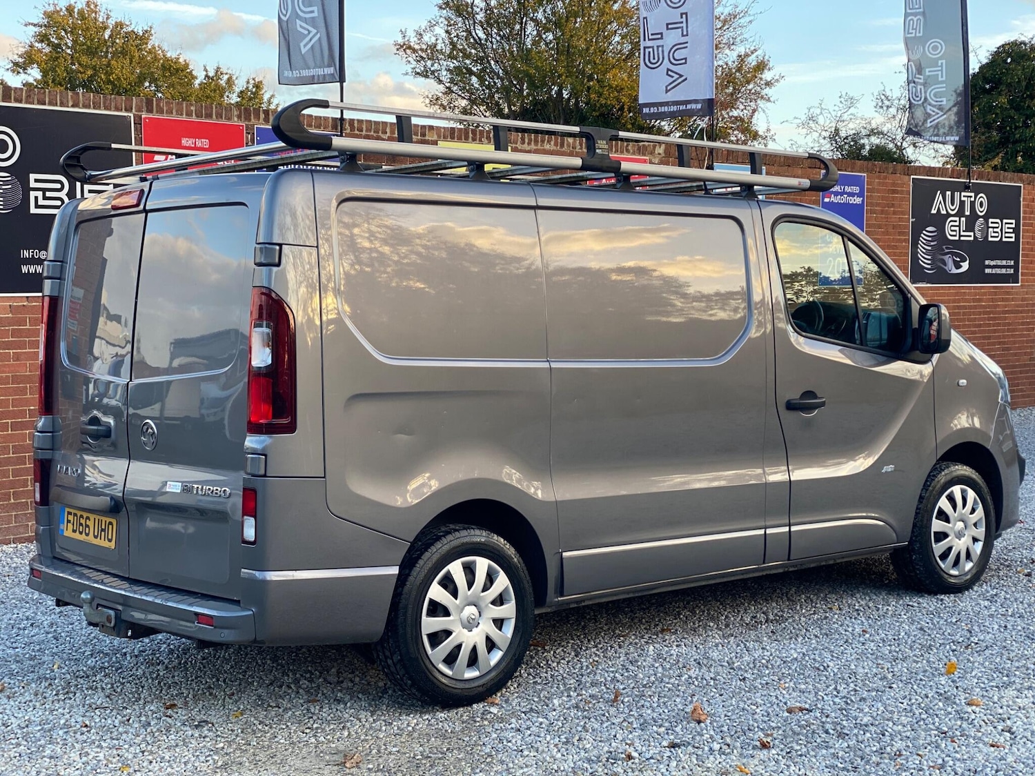 Used Vauxhall Vivaro 2017 for sale - 76995906: Photo 17