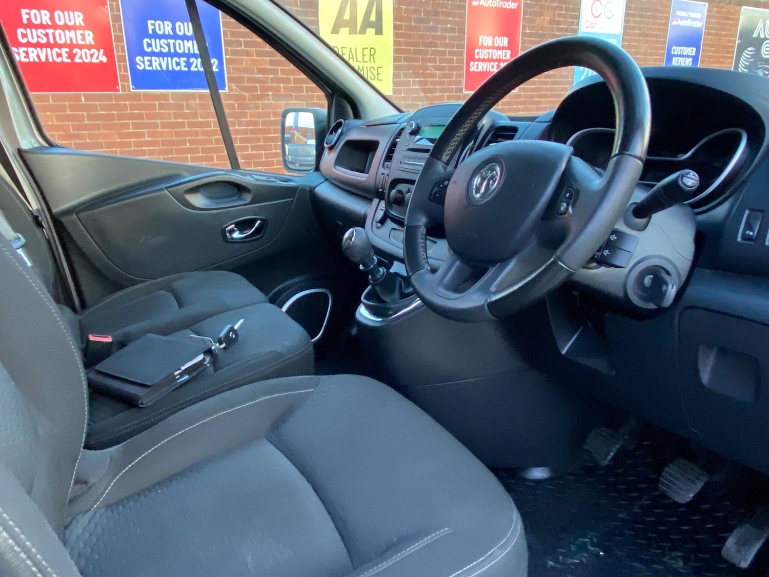 Used Vauxhall Vivaro 2017 for sale - 76995906: Photo 21