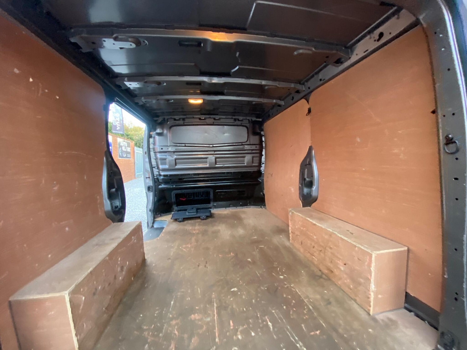 Used Vauxhall Vivaro 2017 for sale - 76995906: Photo 36