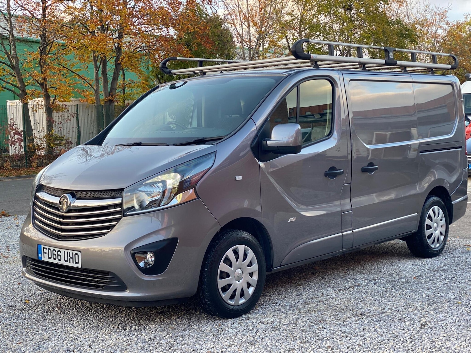 Used Vauxhall Vivaro 2017 for sale - 76995906: Photo 4