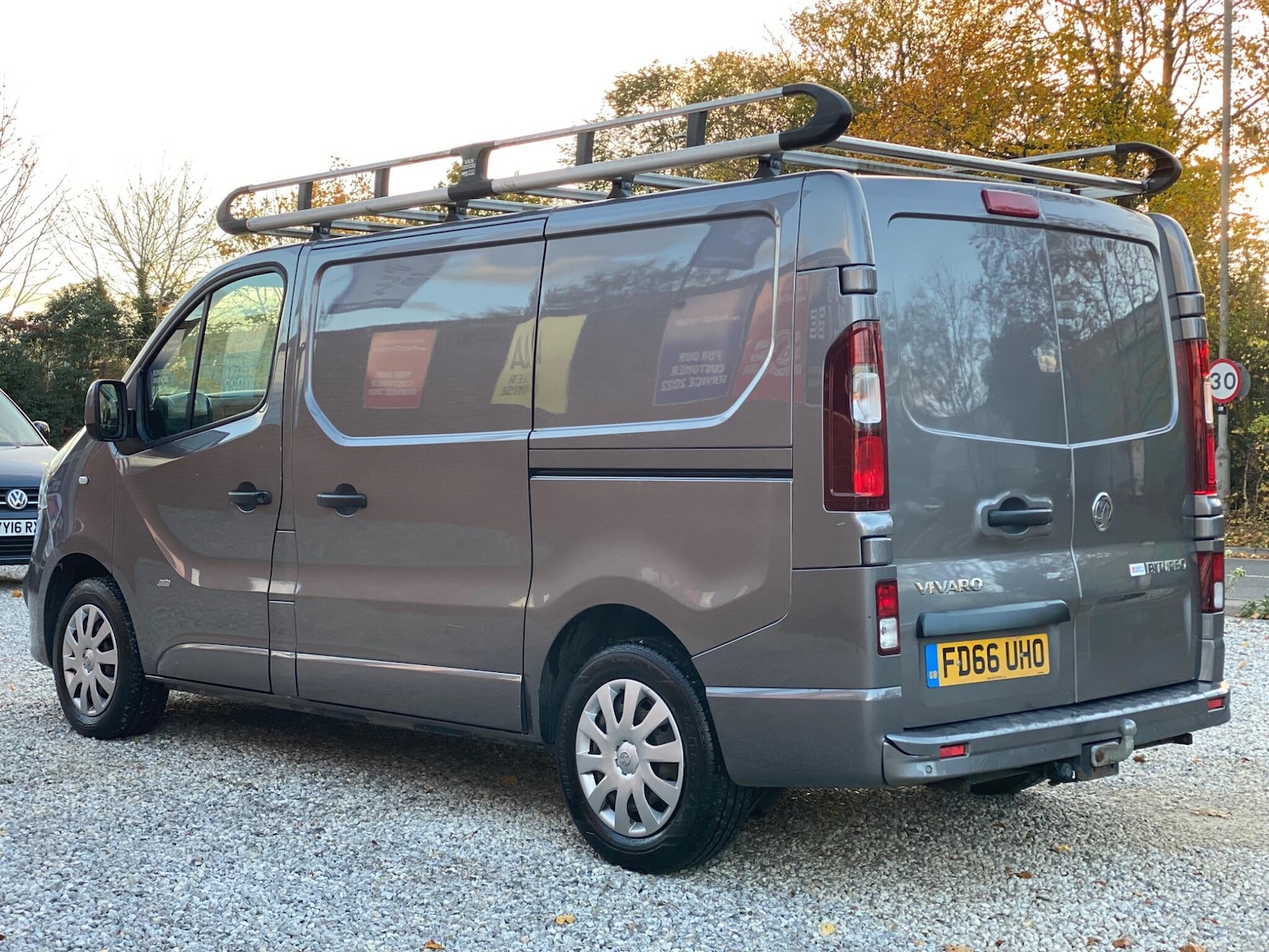 Used Vauxhall Vivaro 2017 for sale - 76995906: Photo 5