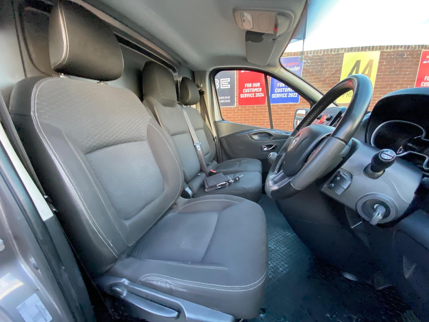 Used Vauxhall Vivaro 2017 for sale - 76995906: Photo 6