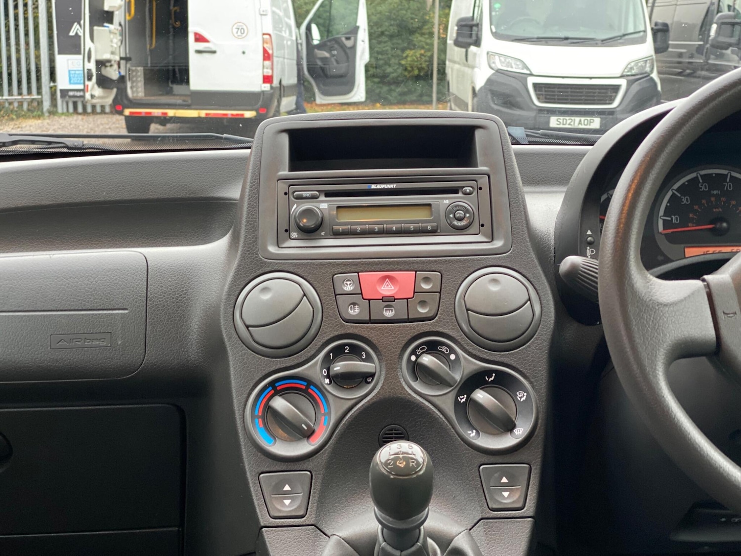 Used Fiat Panda 2010 for sale - 76409469: Photo 25