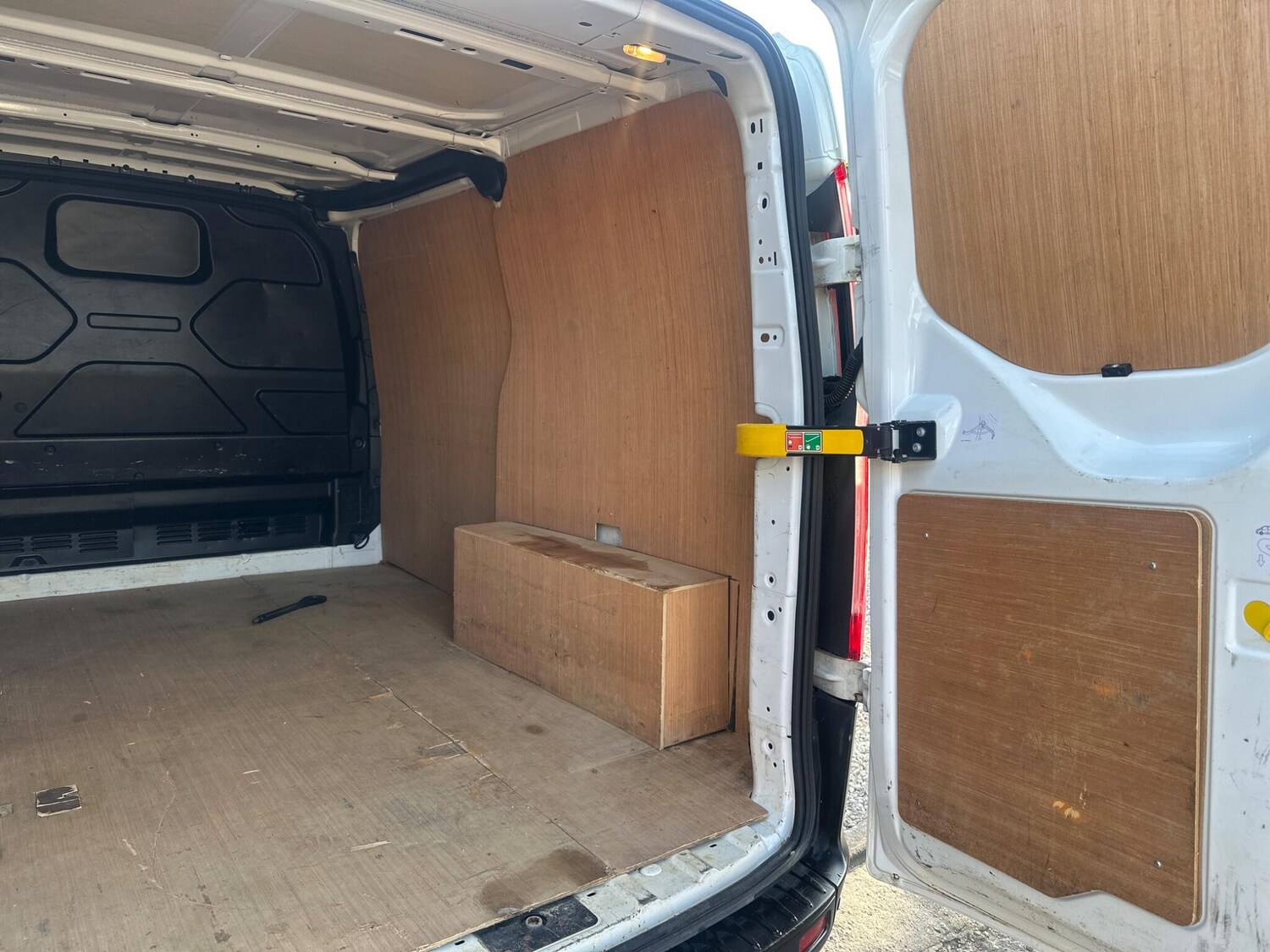 Used Ford Transit Custom 2021 for sale - 76031560: Photo 25