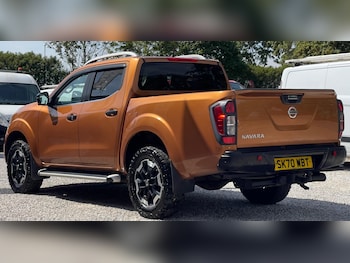 Used Nissan Navara 2020 for sale - 79453607: Photo