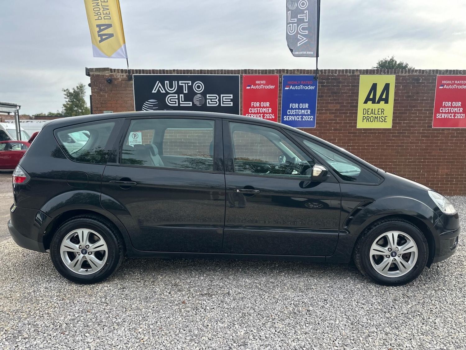 Used Ford S-Max 2009 for sale - 76988660: Photo 18
