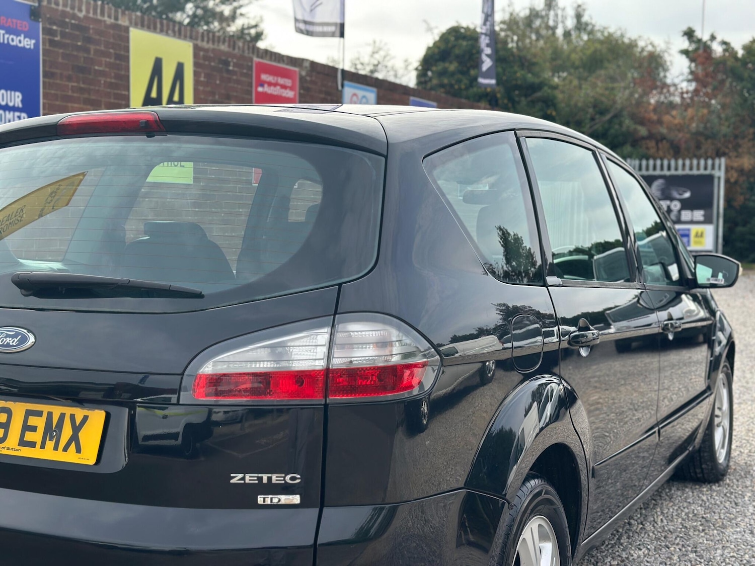 Used Ford S-Max 2009 for sale - 76988660: Photo 22