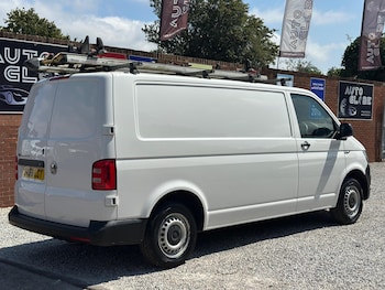 Used Volkswagen Transporter 2018 for sale - 79201719: Photo