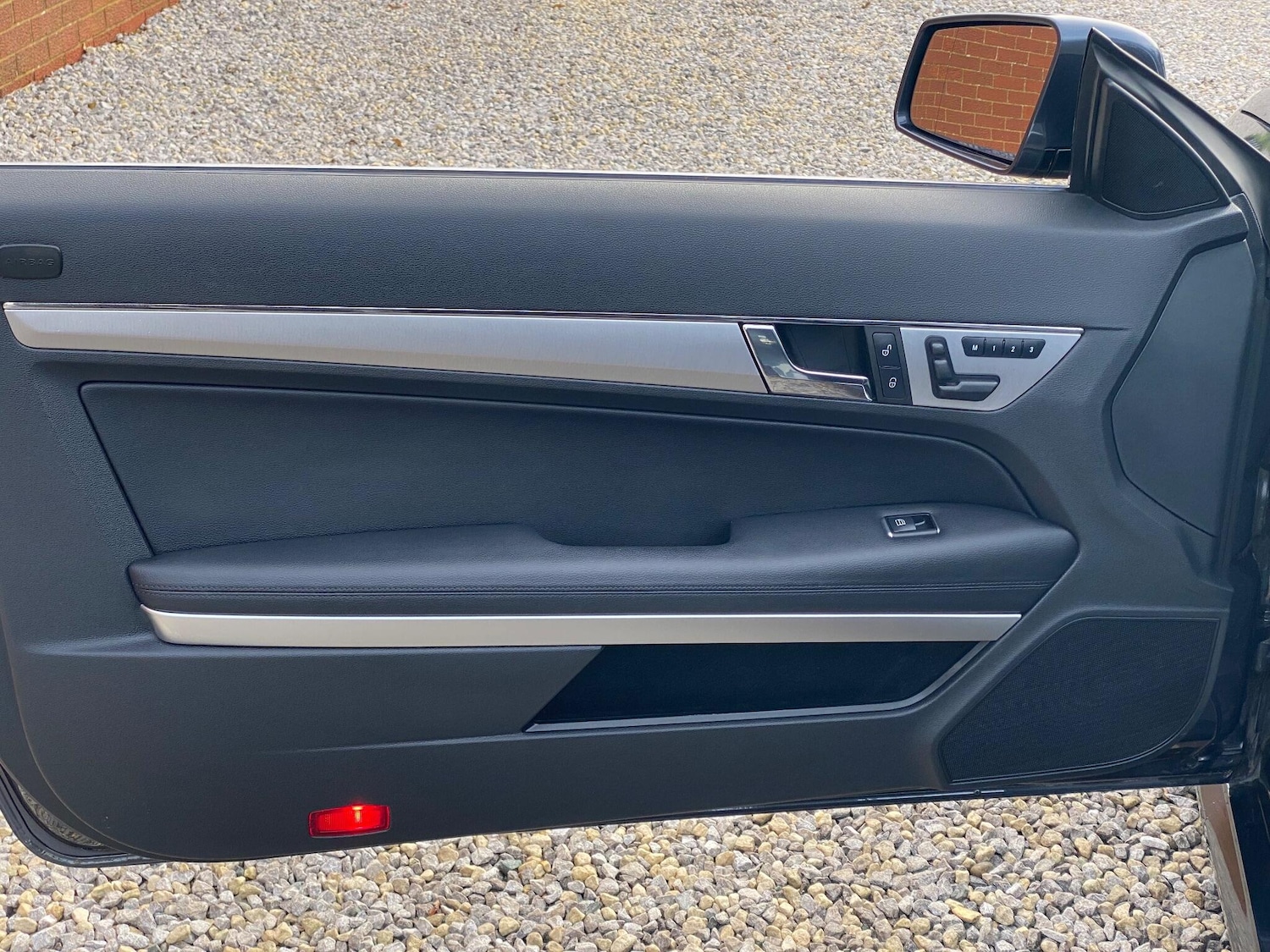 Used Mercedes-Benz E Class 2010 for sale - 77175633: Photo 19