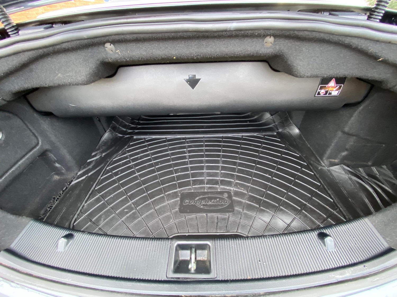 Used Mercedes-Benz E Class 2010 for sale - 77175633: Photo 35