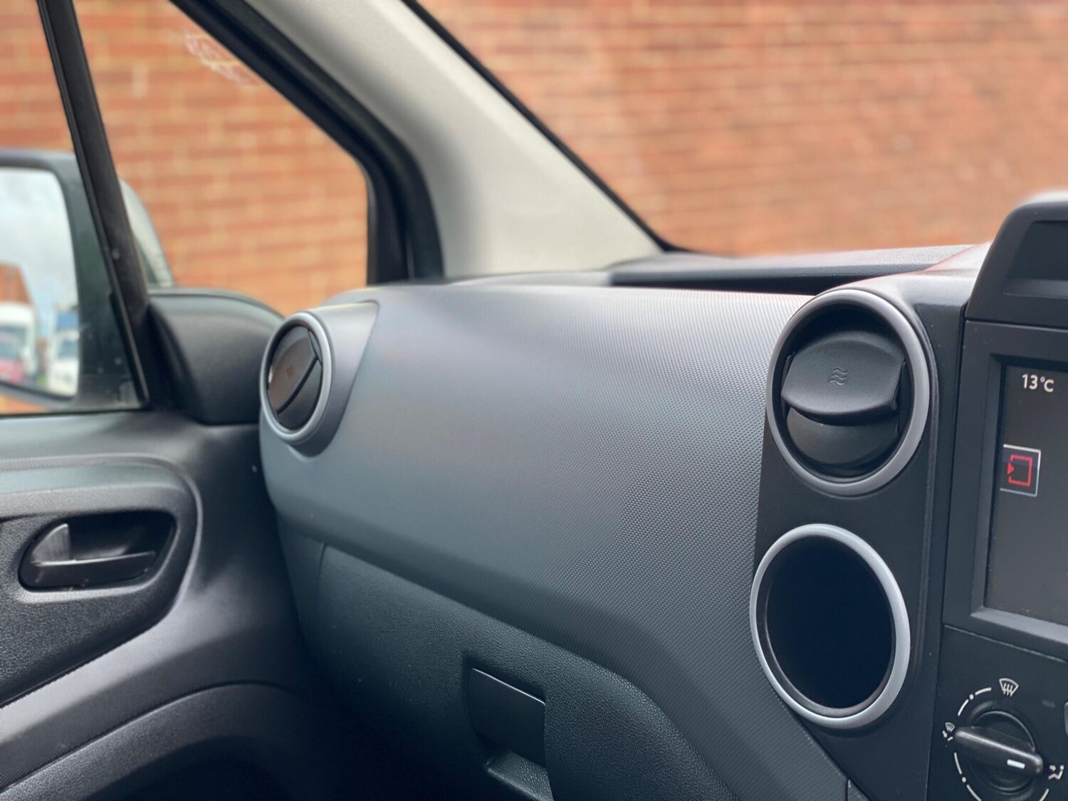 Used Citroen Berlingo 2016 for sale - 76389245: Photo 32