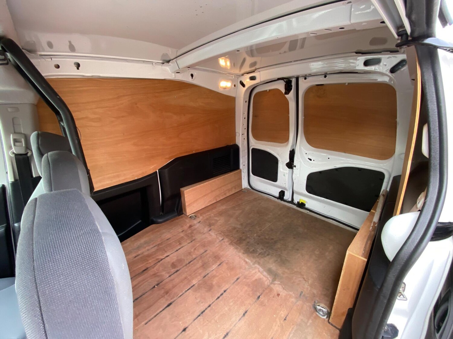 Used Citroen Berlingo 2016 for sale - 76389245: Photo 45