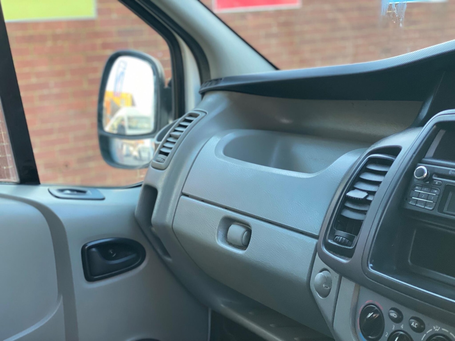 Used Vauxhall Vivaro 2014 for sale - 77978147: Photo 29