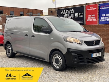 2019 (69) - 1400 2.0 BlueHDi 120 Professional Van