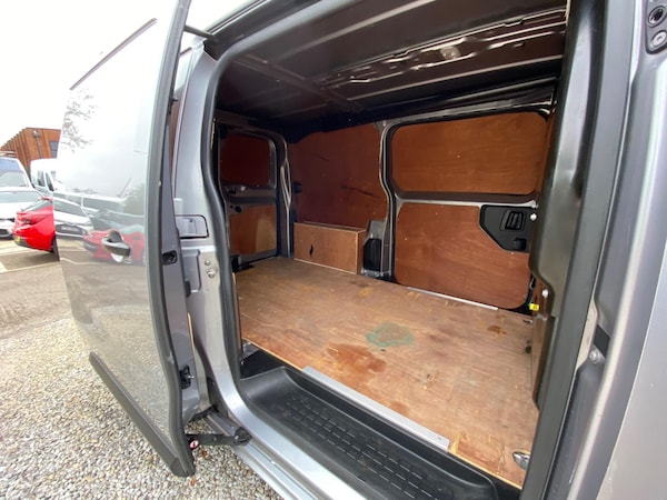 Used Peugeot Expert 2019 for sale - 76270906: Photo 36