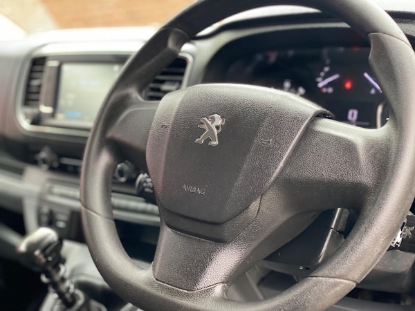 Used Peugeot Expert 2019 for sale - 76270906: Photo 38