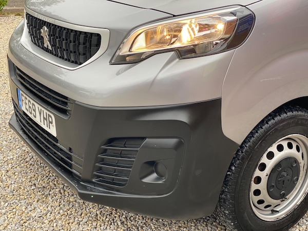 Used Peugeot Expert 2019 for sale - 76270906: Photo 44