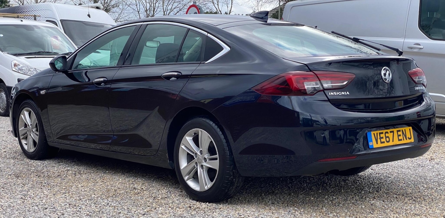 Used Vauxhall Insignia 2017 for sale - 77637520: Photo 5
