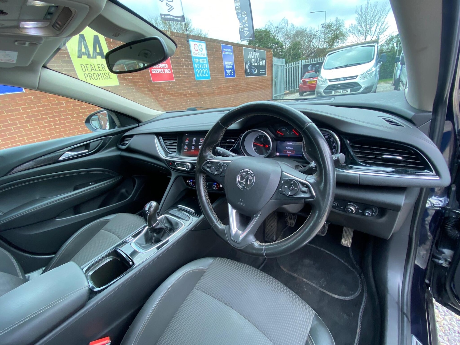 Used Vauxhall Insignia 2017 for sale - 77637520: Photo 8