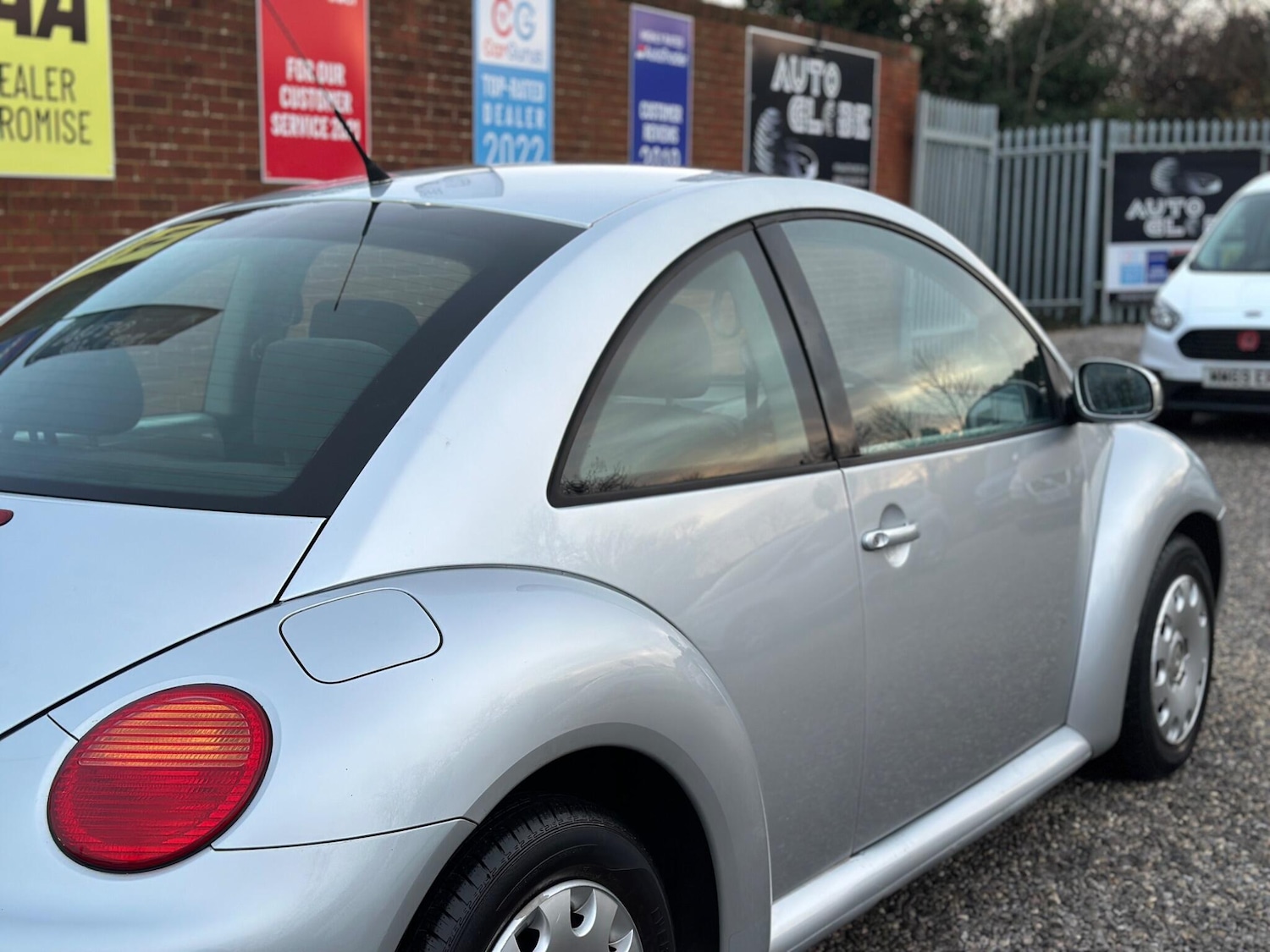 Used Volkswagen Beetle 2005 for sale - 77119810: Photo 18