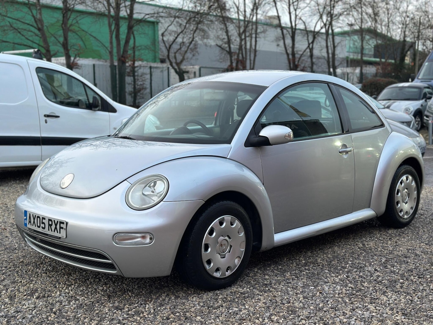 Used Volkswagen Beetle 2005 for sale - 77119810: Photo 3