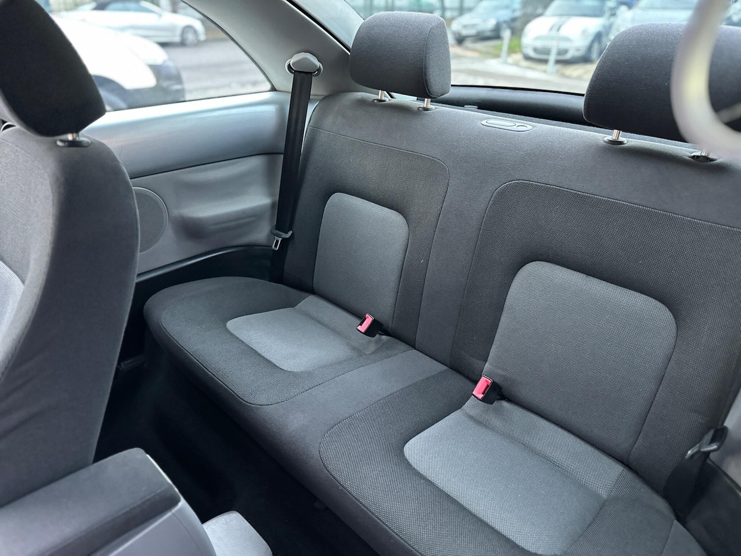 Used Volkswagen Beetle 2005 for sale - 77119810: Photo 7