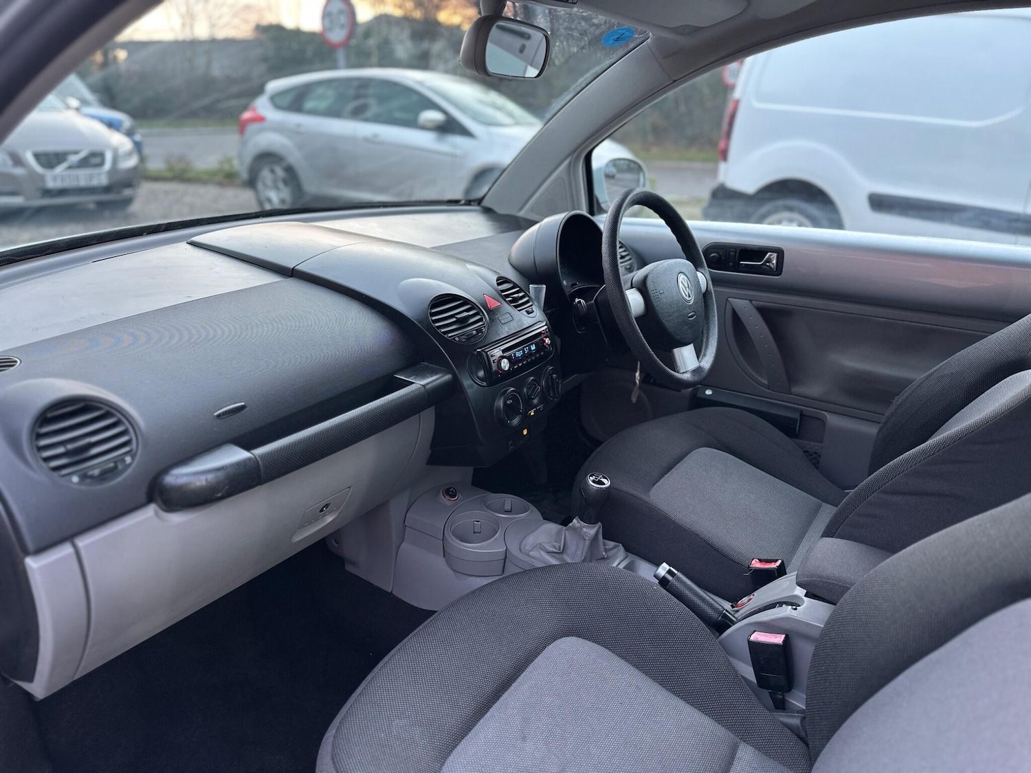 Used Volkswagen Beetle 2005 for sale - 77119810: Photo 8