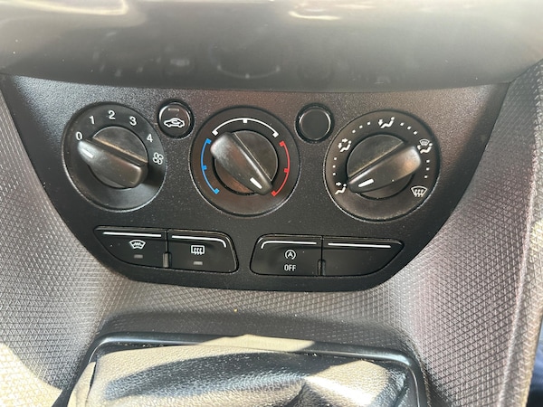 Used Ford Transit Connect 2018 for sale - 75448996: Photo 37