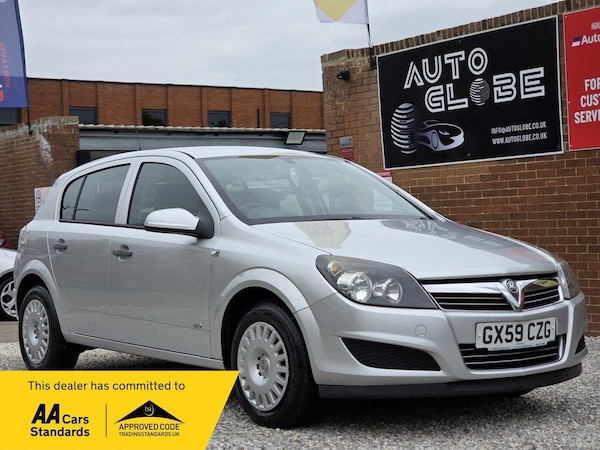 Used Vauxhall Astra 2009 for sale - 76314624: Photo 1