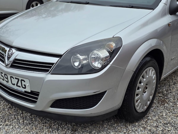 Used Vauxhall Astra 2009 for sale - 76314624: Photo 24