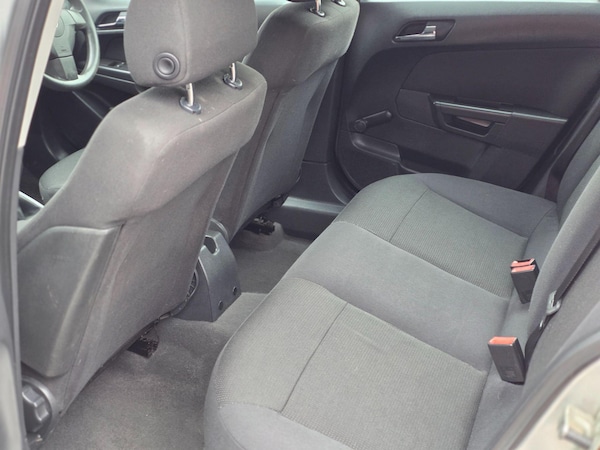 Used Vauxhall Astra 2009 for sale - 76314624: Photo 38