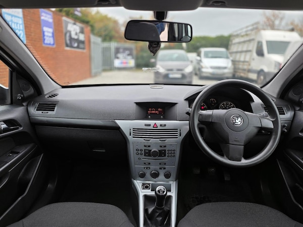 Used Vauxhall Astra 2009 for sale - 76314624: Photo 9