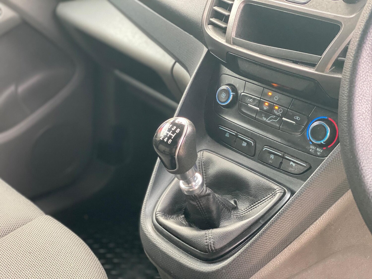 Used Ford Transit Connect for sale - 77671039: Photo 31