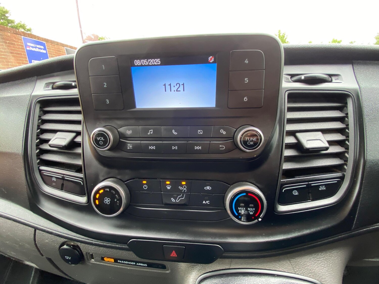 Vehicle 29