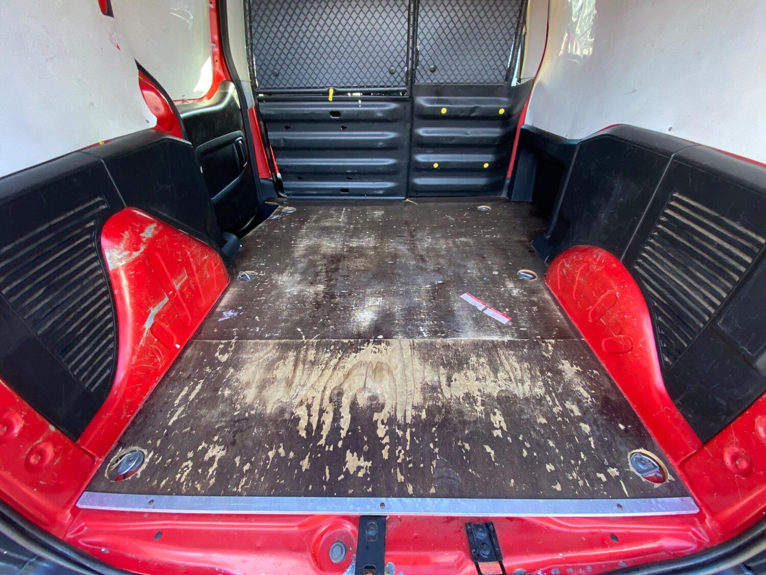 Used Peugeot Partner 2012 for sale - 77574547: Photo 29