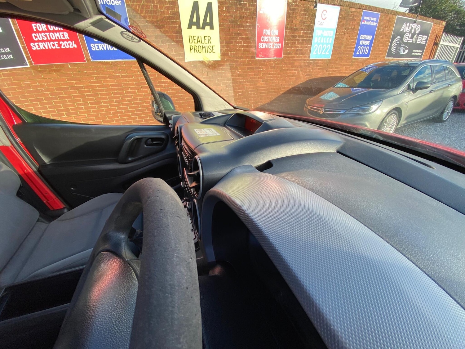 Used Peugeot Partner 2012 for sale - 77574547: Photo 36