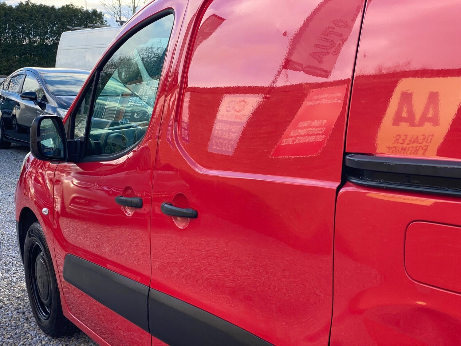 Used Peugeot Partner 2012 for sale - 77574547: Photo 37